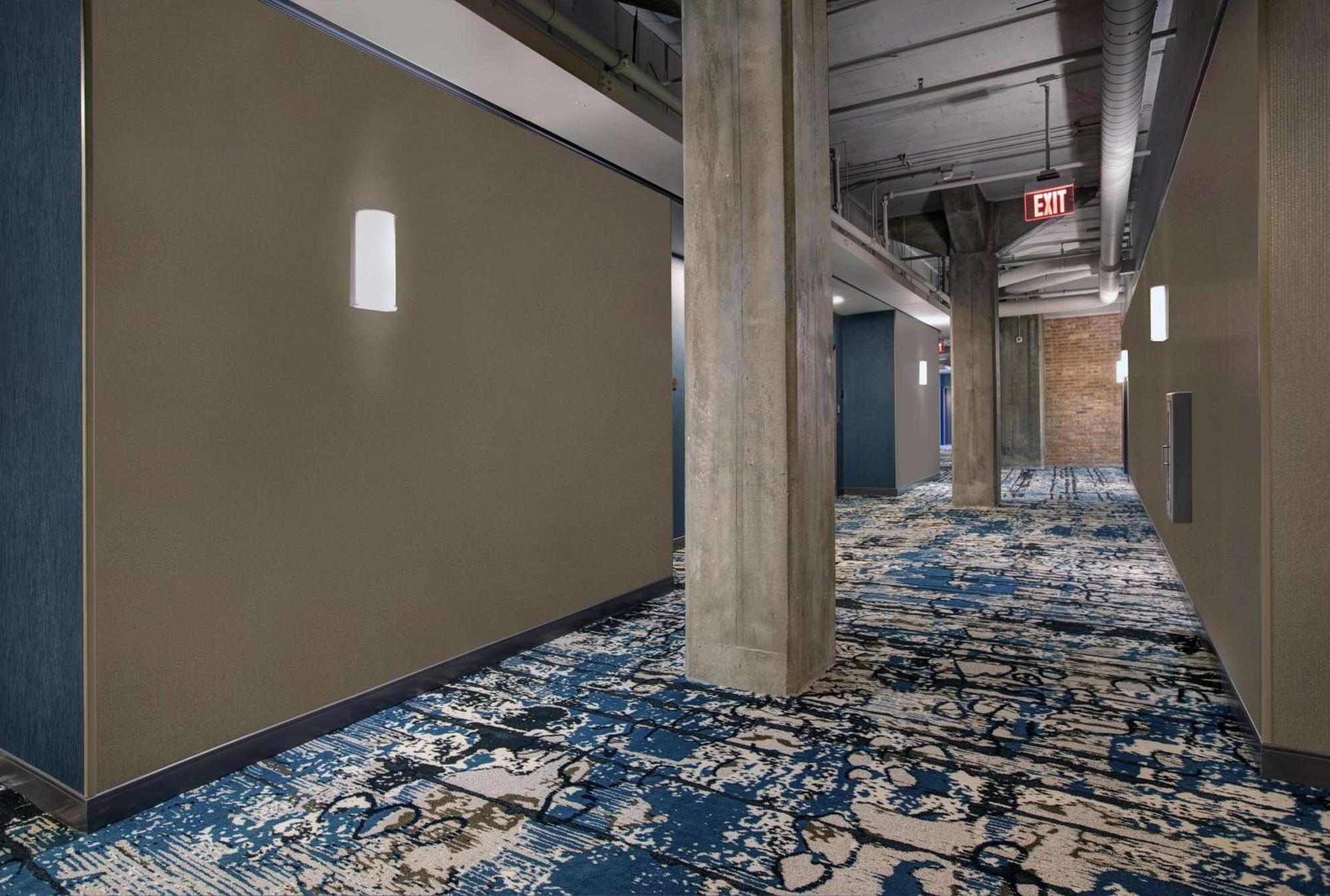 Embassy Suites By Hilton Rockford Riverfront Екстер'єр фото